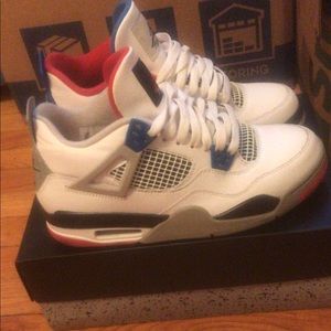 Air Jordan 4 Retro